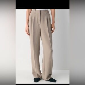 Aritzia Wilfred Effortless Pant